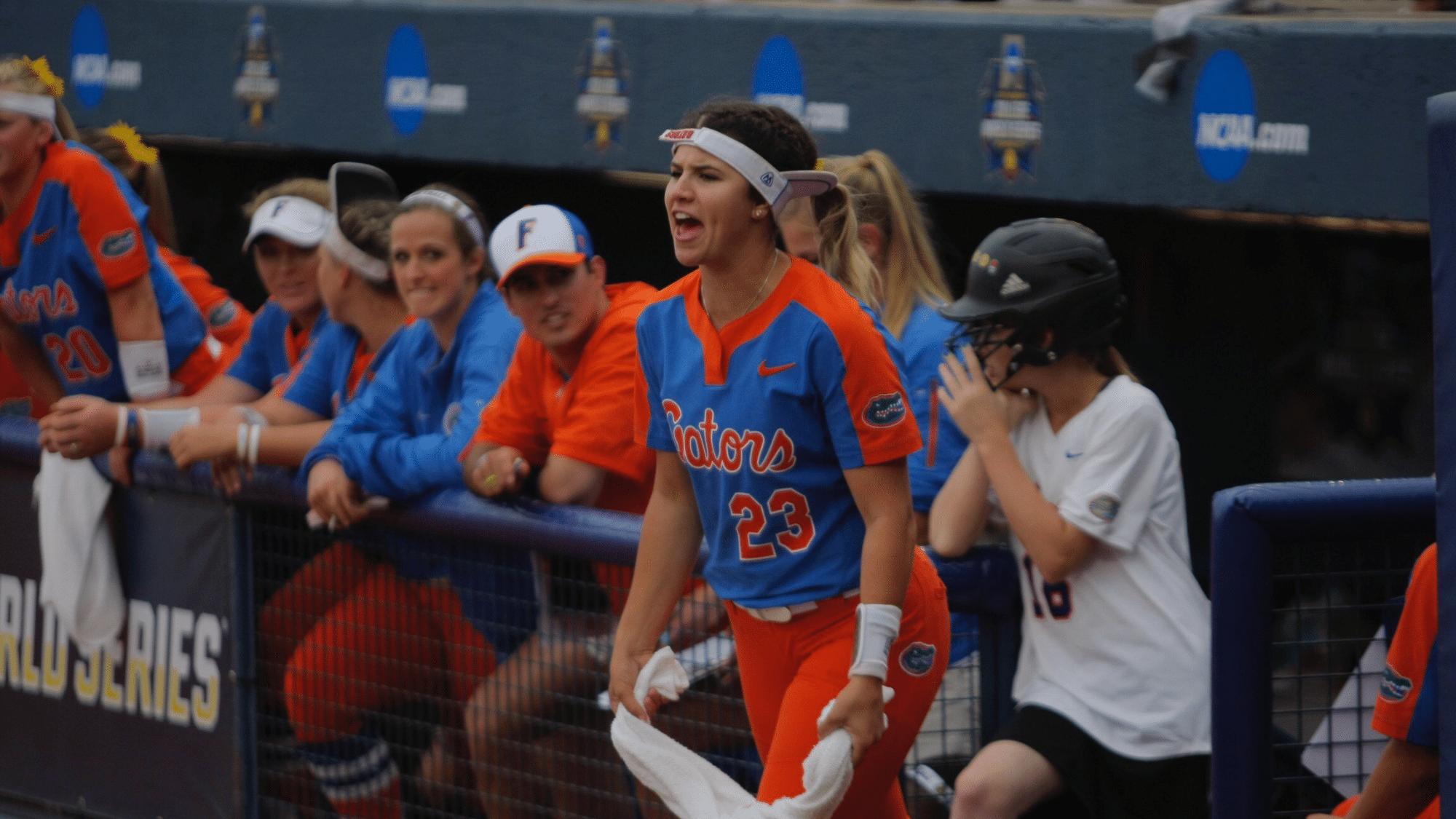 Rally_Chants_for_Comeback_Moments